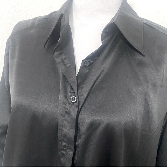 SHEIN Long Sleeve Button Down 100% Polyester Blouse Black Size Medium - Picture 3 of 8